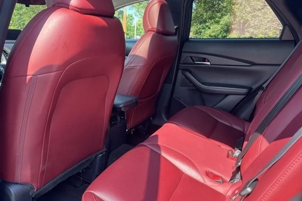 2024 Mazda CX-30 2.5 S Carbon photo 1
