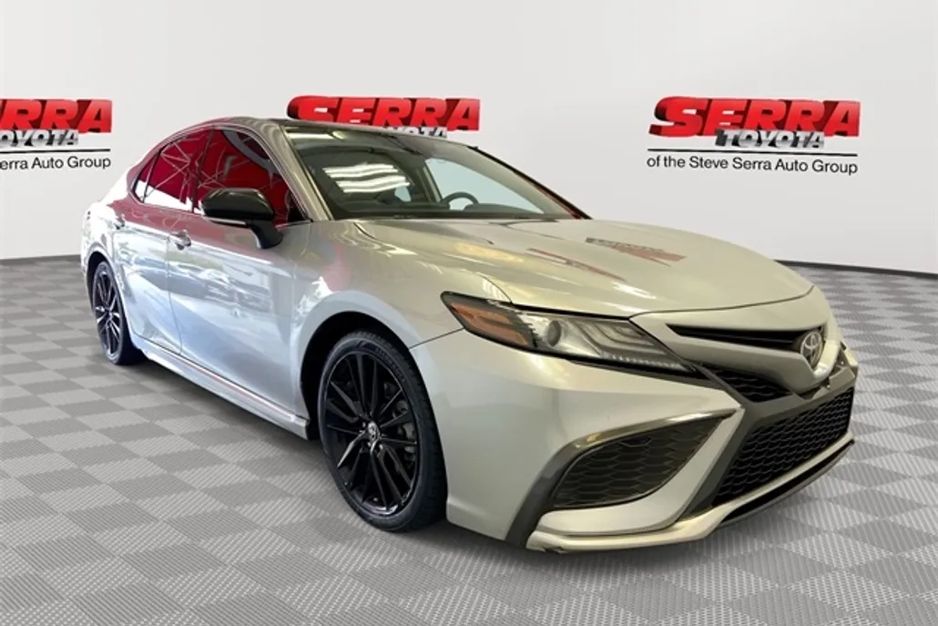 2021 Toyota Camry XSE photo 1