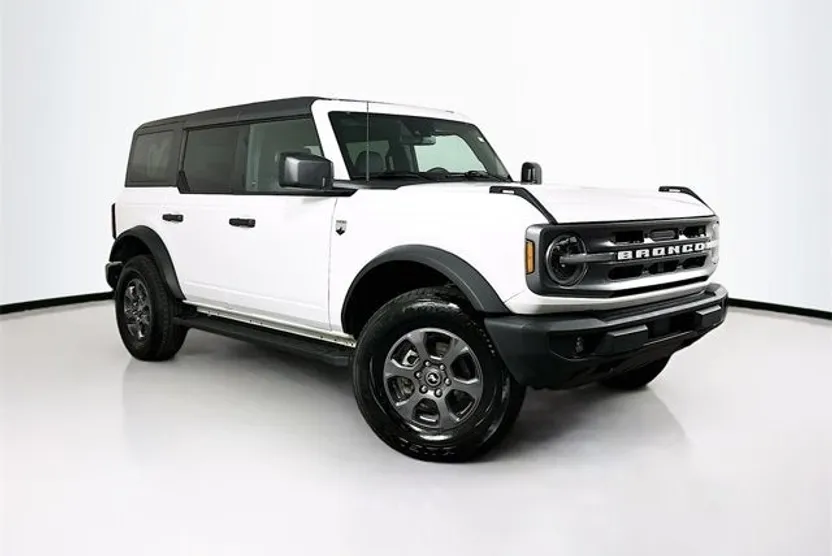 2023 Ford Bronco Big Bend photo 1
