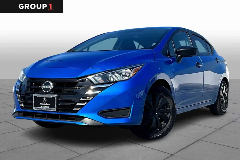 2024 Nissan Versa S photo 1