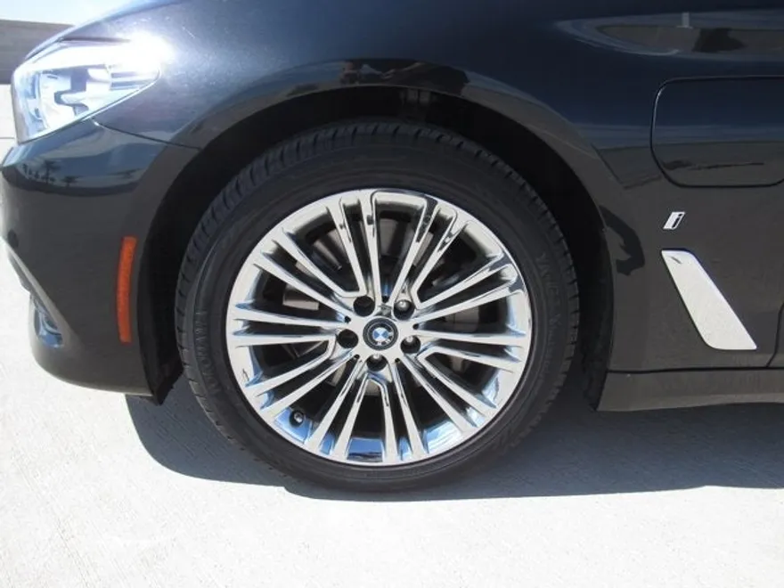 2018 Bmw 530e Sedan photo 1