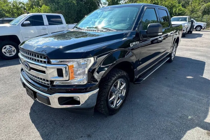 2018 Ford F-150 XLT photo 1