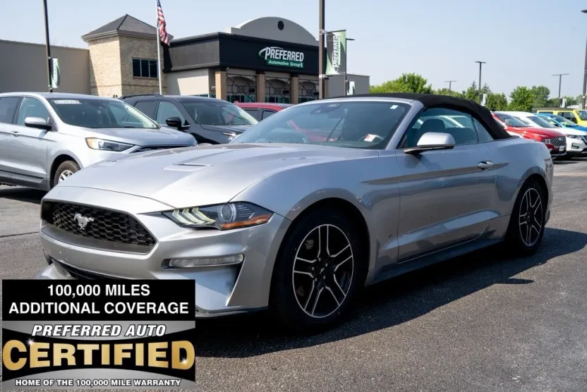 2022 Ford Mustang EcoBoost Premium photo 1