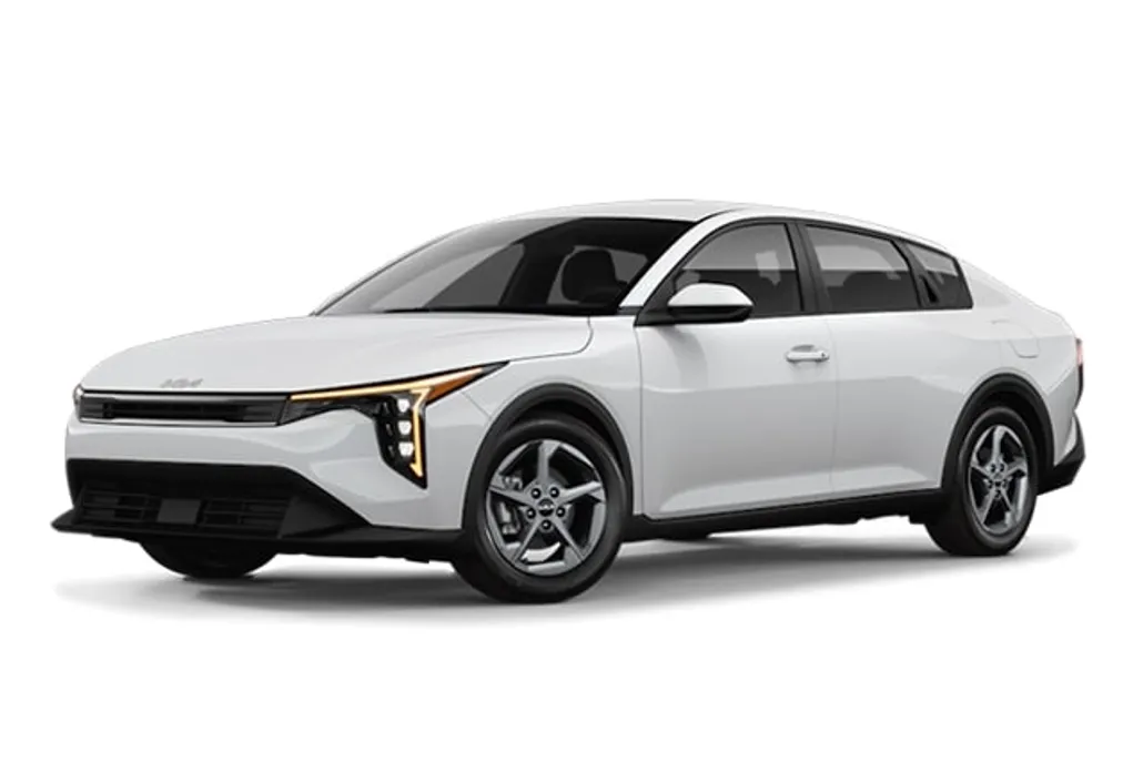 2025 Kia K4 LXS photo 1
