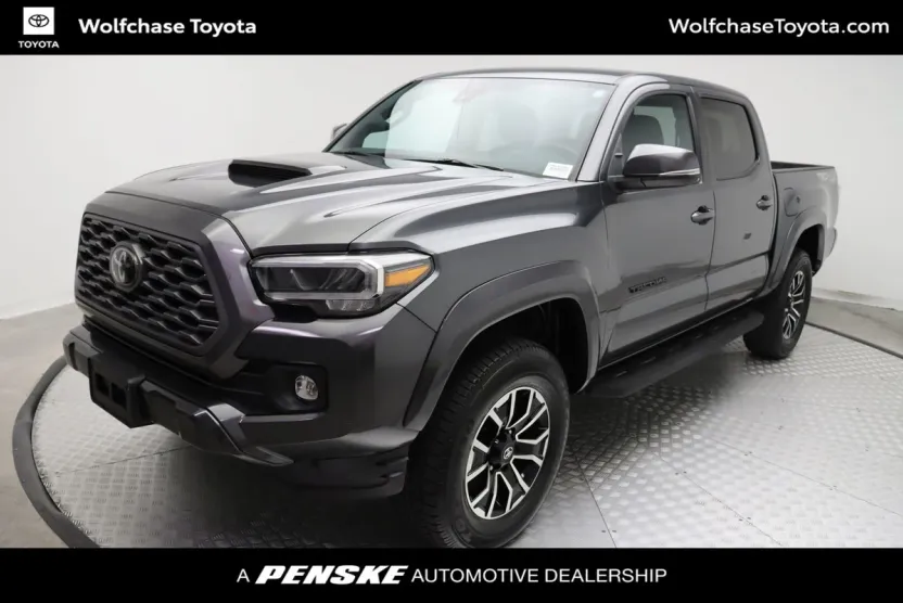 2023 Toyota Tacoma TRD Sport photo 1