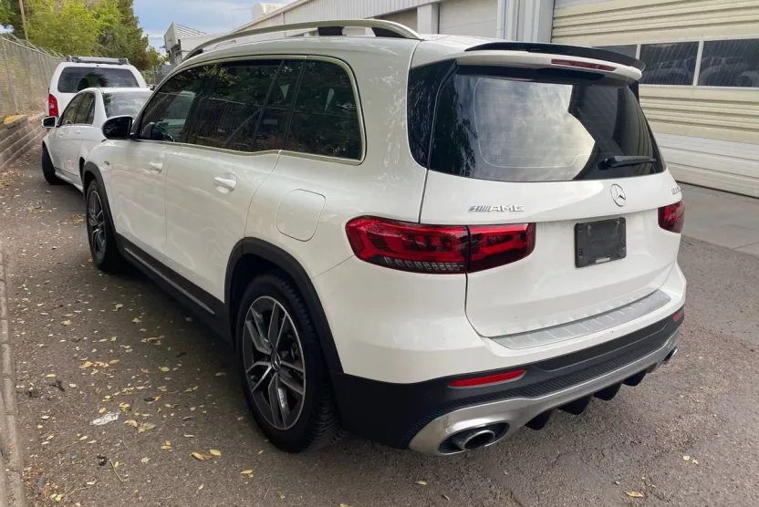 2022 Mercedes Benz GLB AMG 35 photo 1