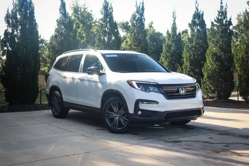 2022 Honda Pilot Sport photo 1