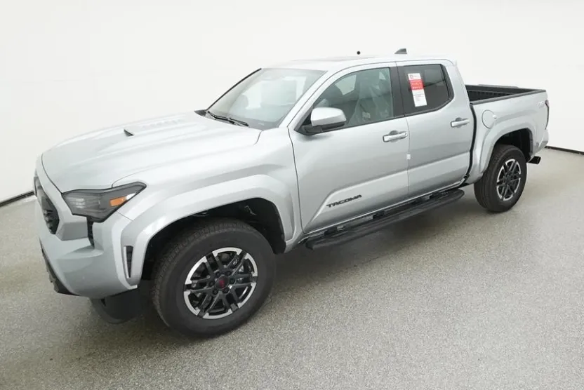 2024 Toyota Tacoma TRD Sport photo 1