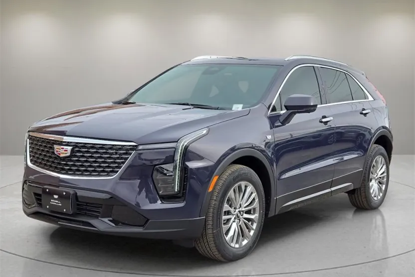 2025 Cadillac XT4 Premium Luxury photo 1