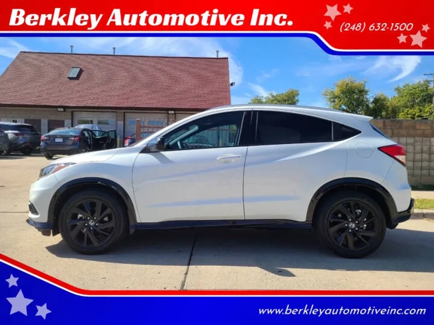 2022 Honda HR-V Sport photo 1