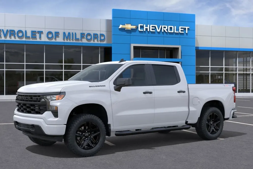 2025 Chevrolet Silverado 1500 Custom photo 1
