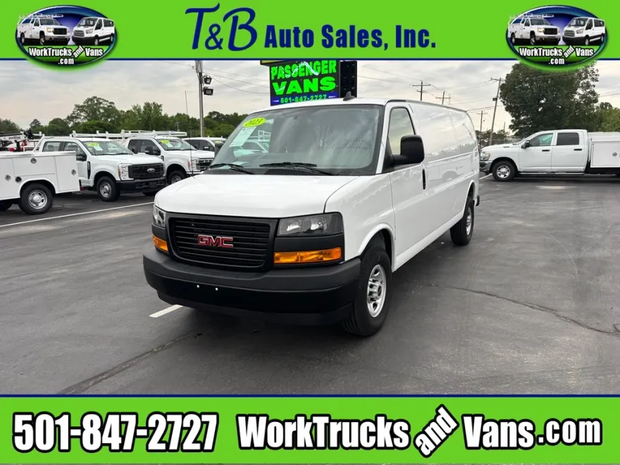 2023 Gmc Savana 3500 Cargo photo 1