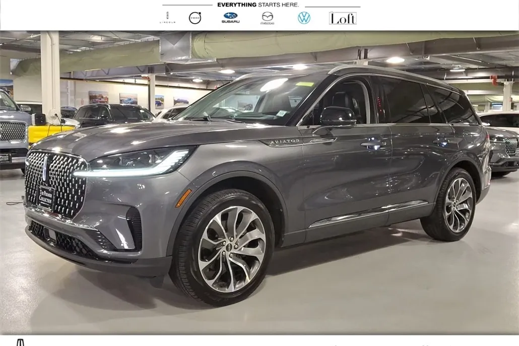 2025 Lincoln Aviator Reserve photo 1