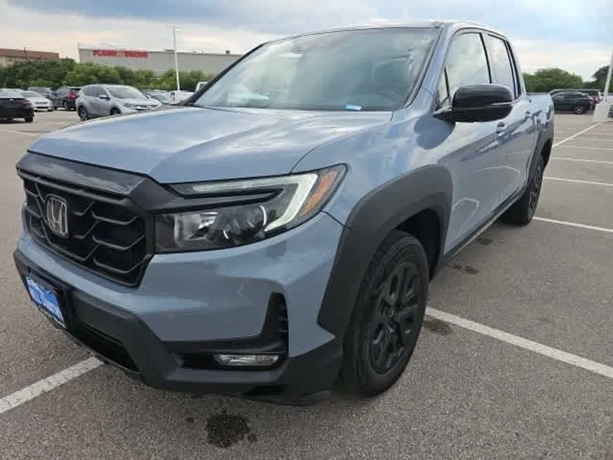 2023 Honda Ridgeline Black Edition photo 1