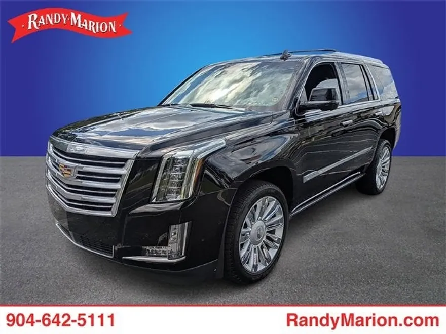 2018 Cadillac Escalade Platinum photo 1