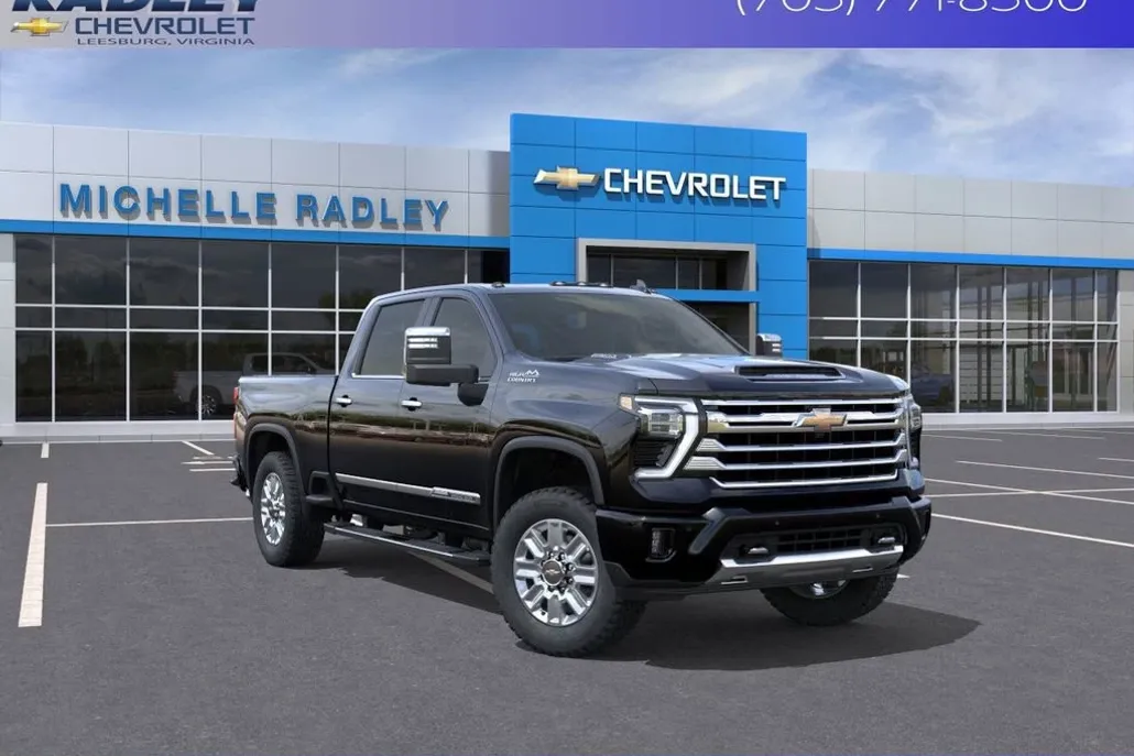 2025 Chevrolet Silverado 2500HD High Country photo 1