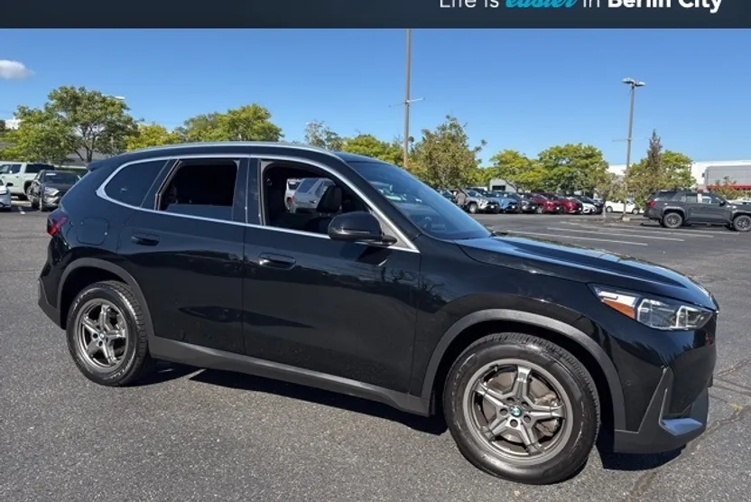 2023 Bmw X1 XDrive28i photo 1