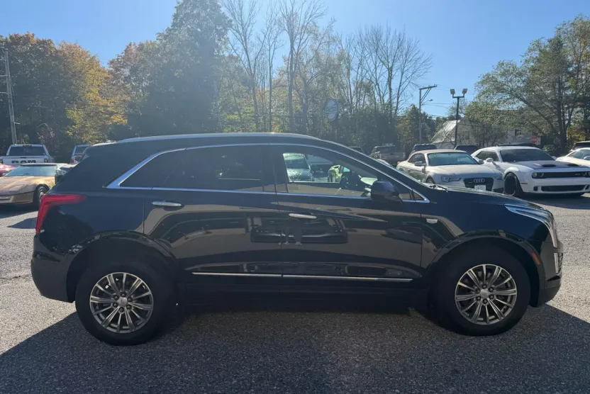 2018 Cadillac XT5 Luxury photo 1
