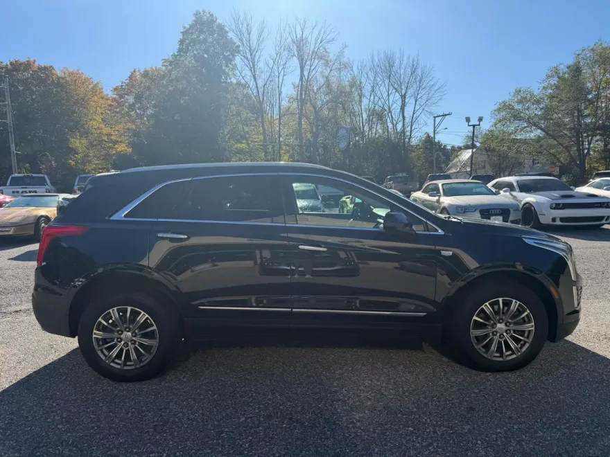 2018 Cadillac XT5 Luxury photo 1