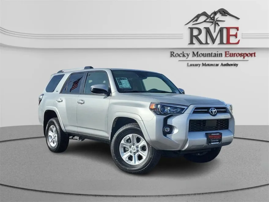 2024 Toyota 4Runner SR5 photo 1