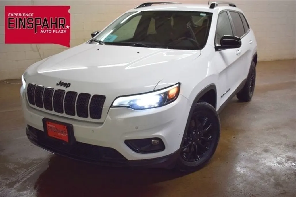 2023 Jeep Cherokee Altitude Lux photo 1
