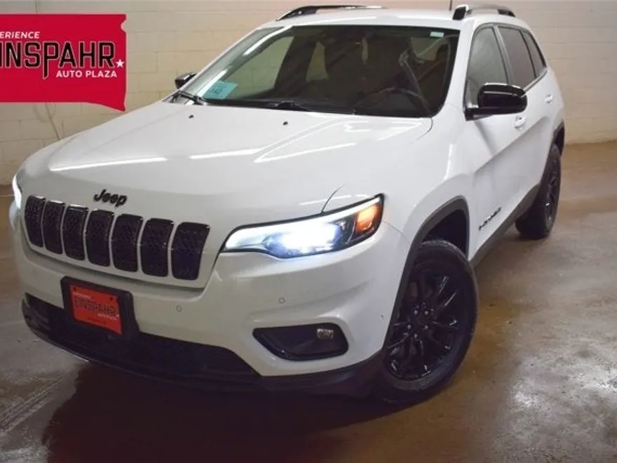 2023 Jeep Cherokee Altitude Lux photo 1
