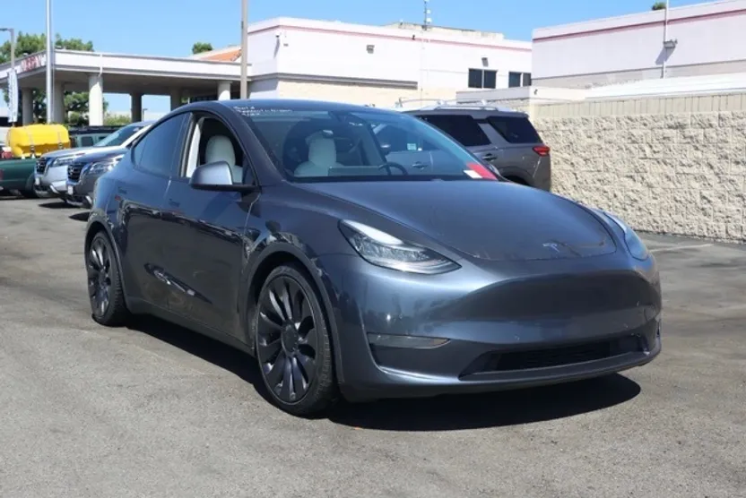 2021 Tesla Model Y Performance photo 1