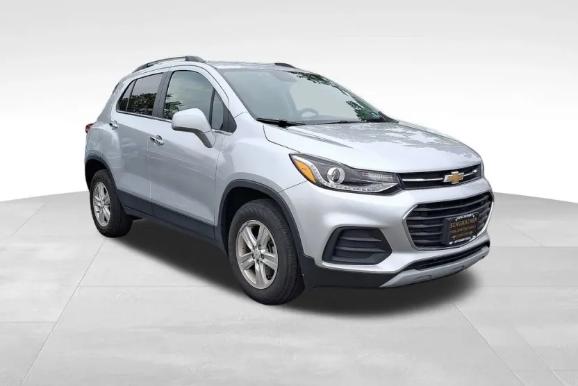 2019 Chevrolet Trax LT photo 1