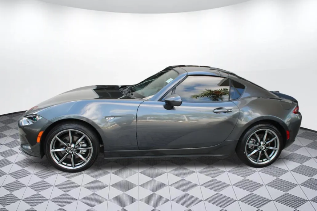 2023 Mazda MX-5 Miata Miata RF Grand Touring photo 1