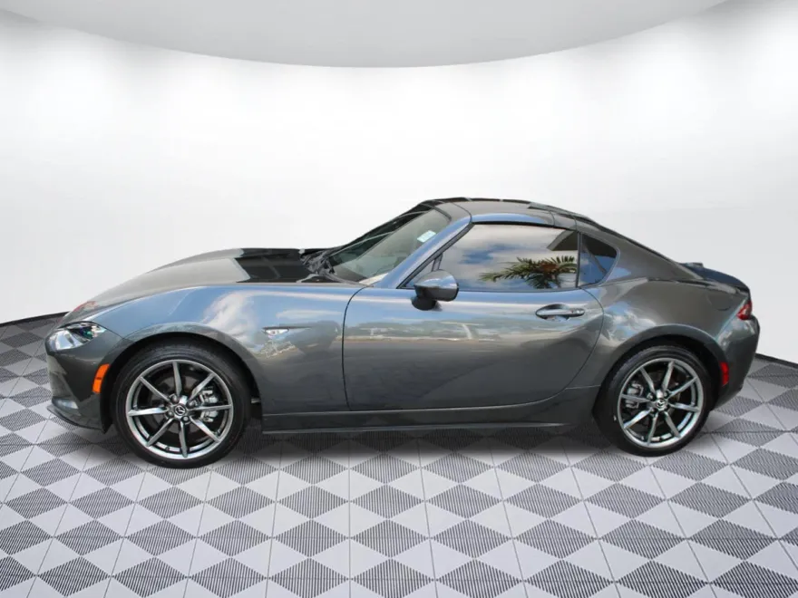 2023 Mazda MX-5 Miata Miata RF Grand Touring photo 1