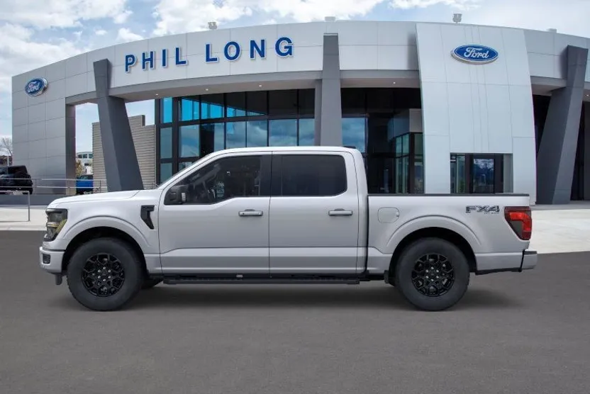 2025 Ford F-150 XLT photo 1