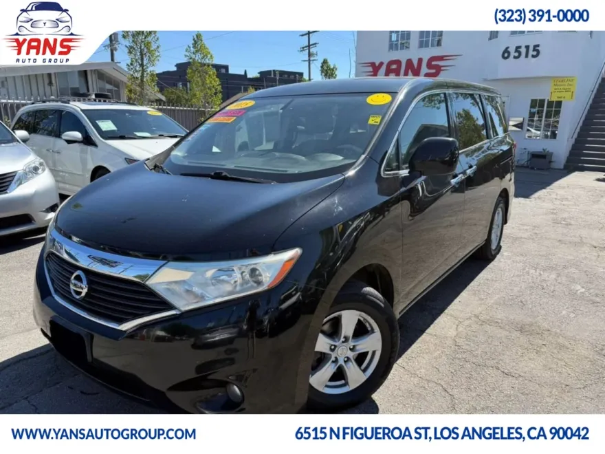 2015 Nissan Quest SV photo 1