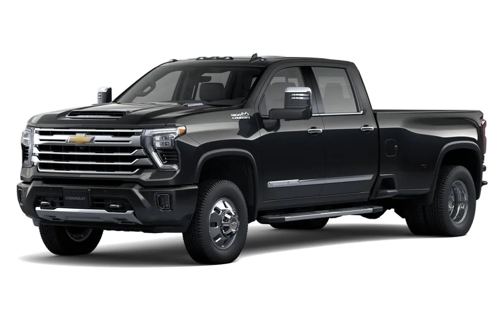 2026 Chevrolet Silverado 3500HD High Country photo 1