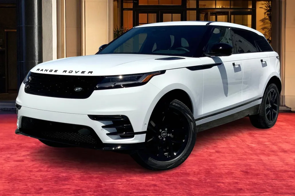 2026 Land Rover Range Rover Velar P250 Dynamic SE photo 1