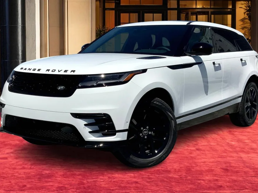 2026 Land Rover Range Rover Velar P250 Dynamic SE photo 1