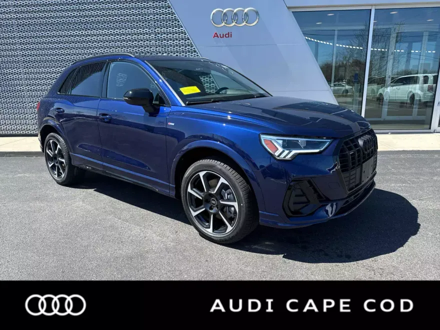2025 Audi Q3 S line Premium Plus photo 1