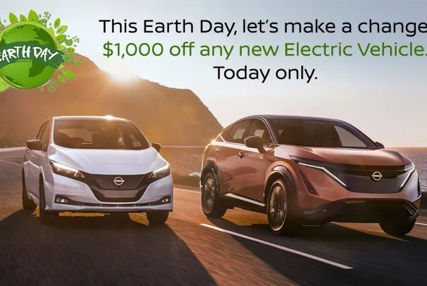 2025 Nissan Kicks SR photo 1