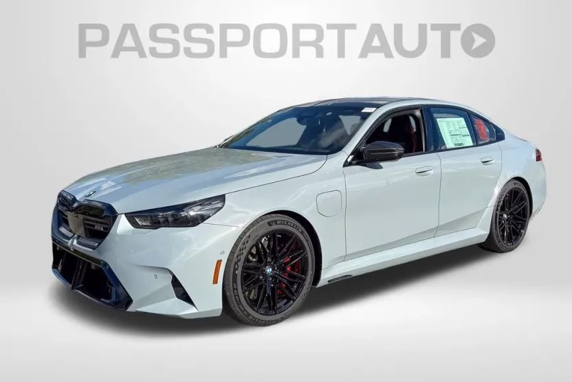 2026 Bmw M5 5 photo 1