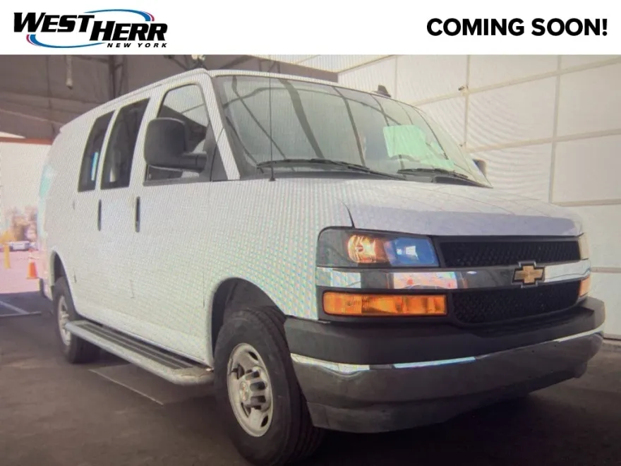 2024 Chevrolet Express 2500 Work Cargo Van photo 1