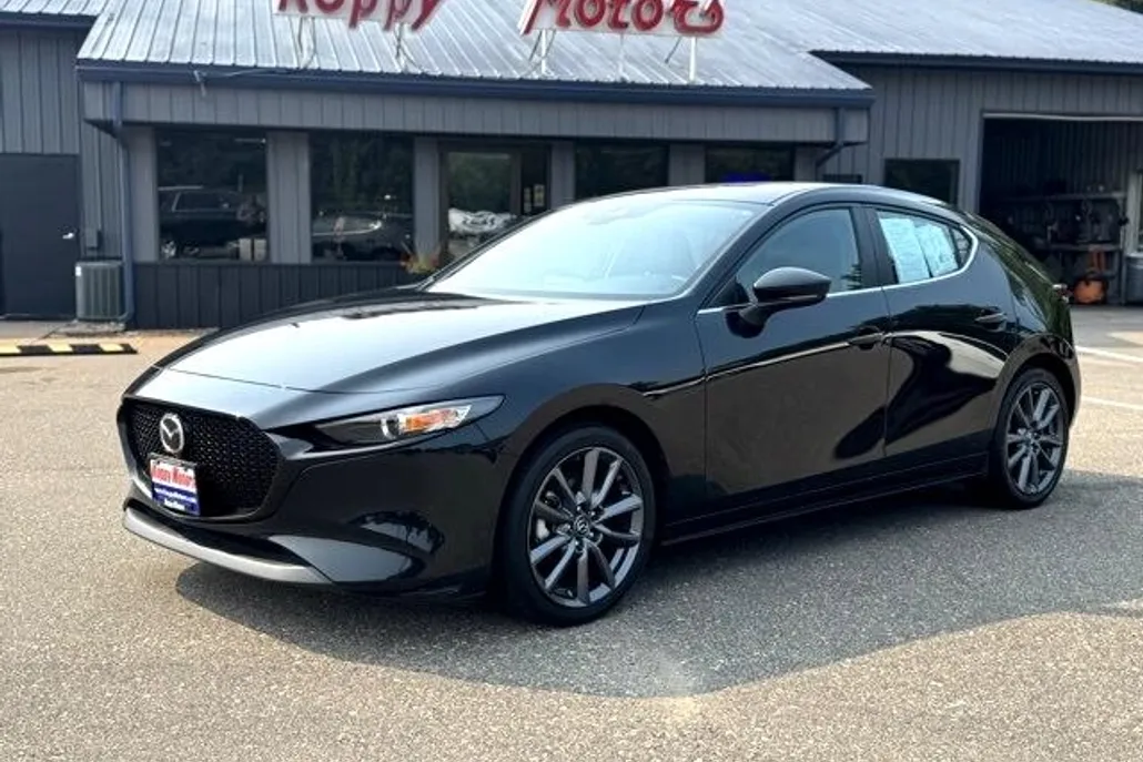2023 Mazda Mazda3 2.5 Select photo 1