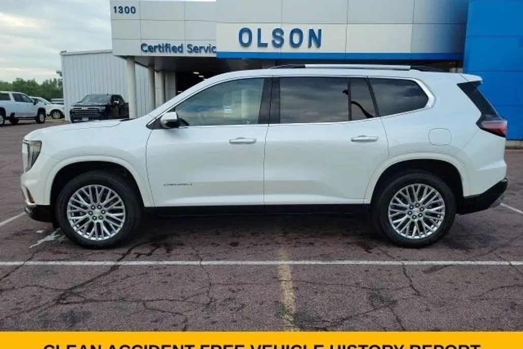 2024 Gmc Acadia Denali photo 1