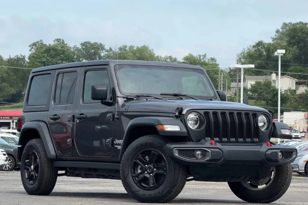 2019 Jeep Wrangler Unlimited Sport photo 1
