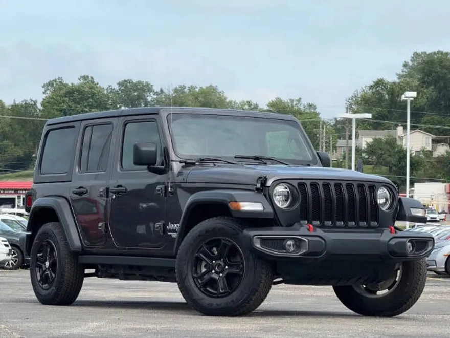 2019 Jeep Wrangler Unlimited Sport photo 1