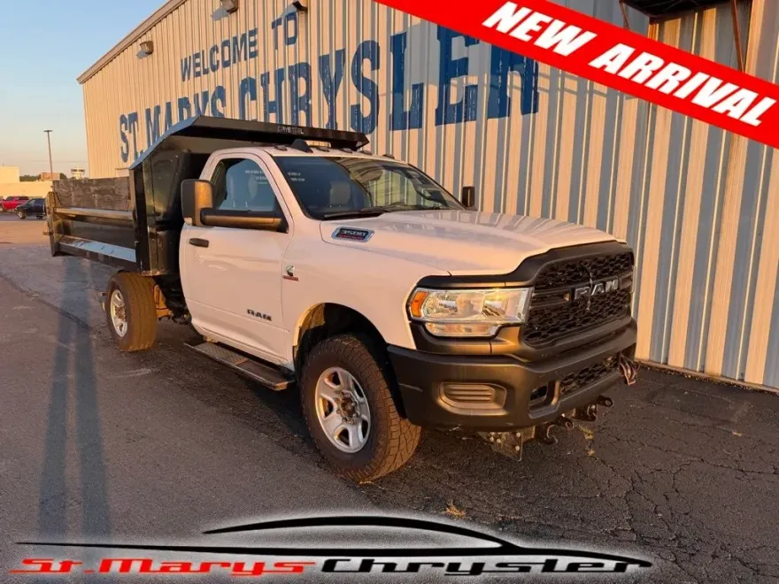 2021 Ram 3500 Tradesman photo 1
