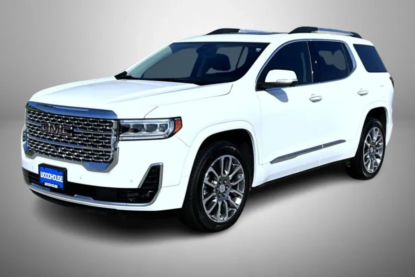 2023 Gmc Acadia Denali photo 1