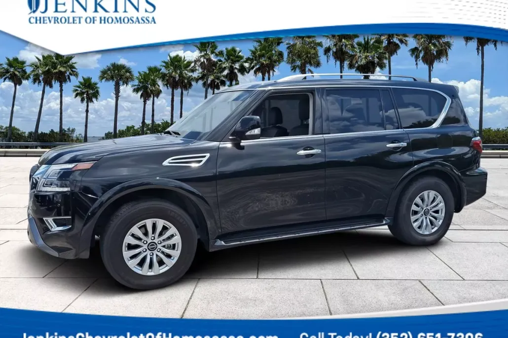 2023 Nissan Armada SV photo 1