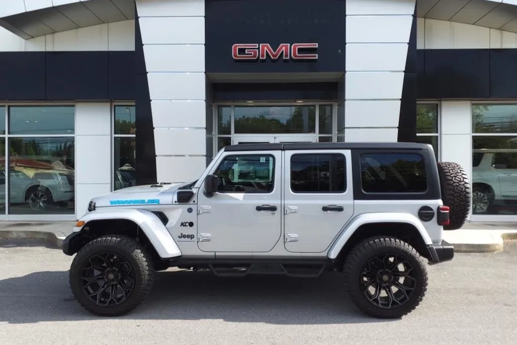 2024 Jeep Wrangler 4xe Sport S photo 1