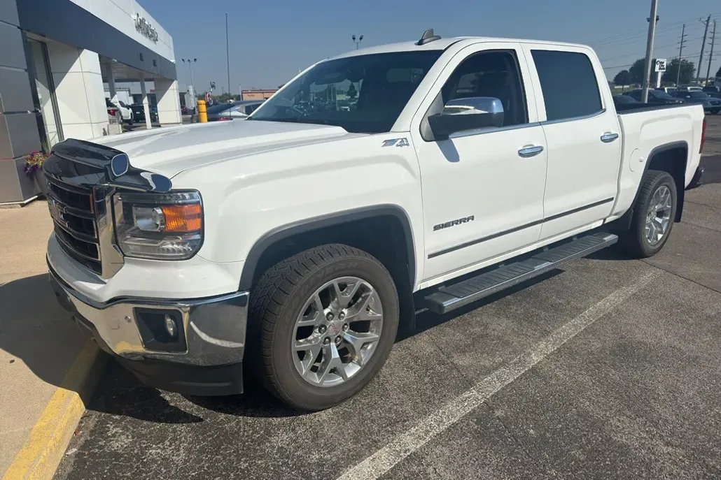 2015 Gmc Sierra 1500 SLT photo 1
