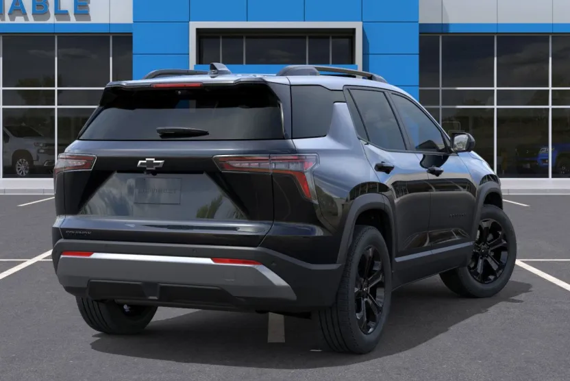 2026 Chevrolet Equinox LT photo 1