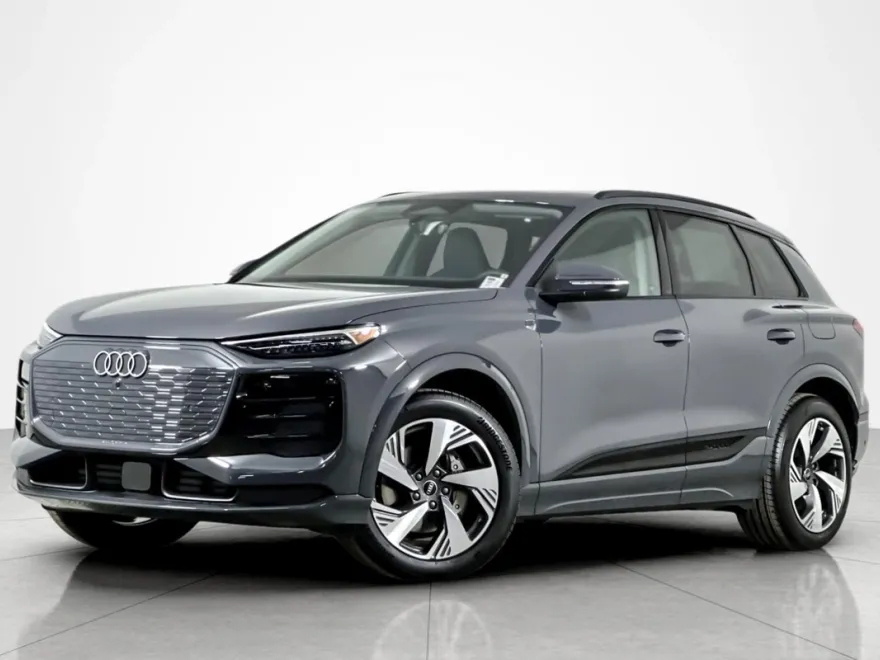 2025 Audi Q6 E-tron Premium photo 1